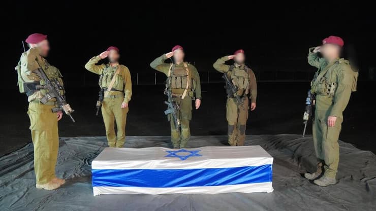 קבלת ארונה של שירי ביבס-סילברמן ז"ל לידי קציני צה"ל