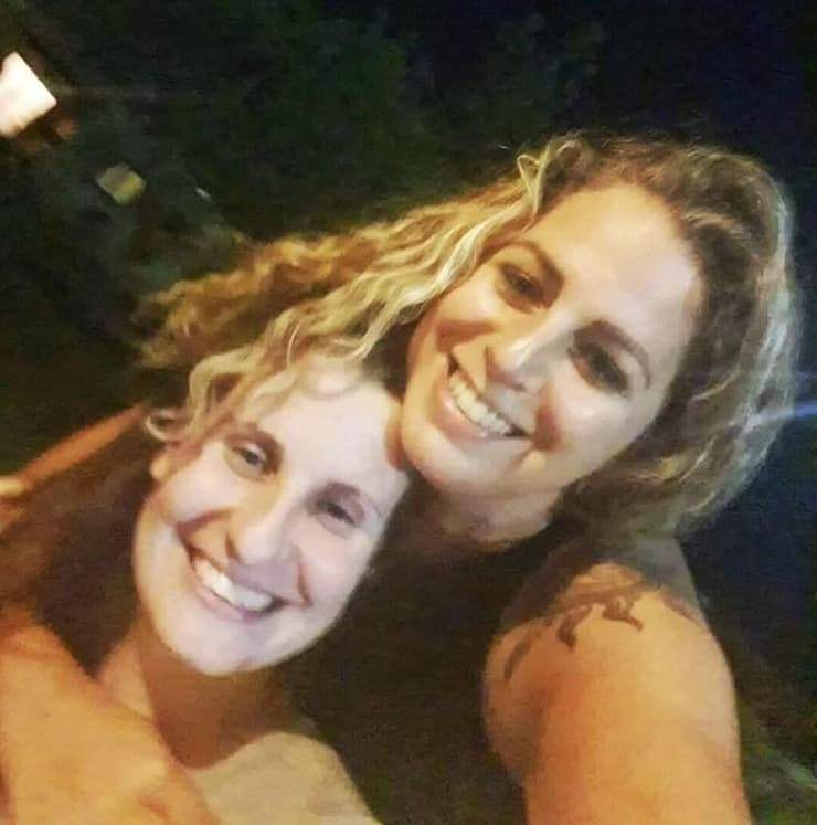 דלית רם מקיבוץ ניר עוז, חברתה של שירי ביבס