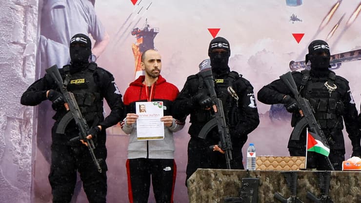 רגעי שחרור החטופים בפעימה השביעית