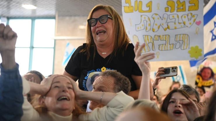 תושבי הרצליה מגיבים לשחרורו של החטוף עומר שם טוב, תושב העיר