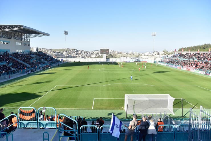 אצטדיון השלום באום אל פאחם