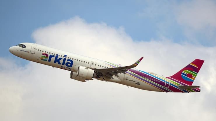 שוטר תאילנדי