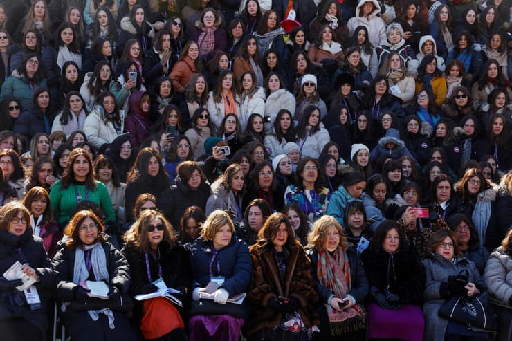 תמונה קבוצתית בקור המקפיא