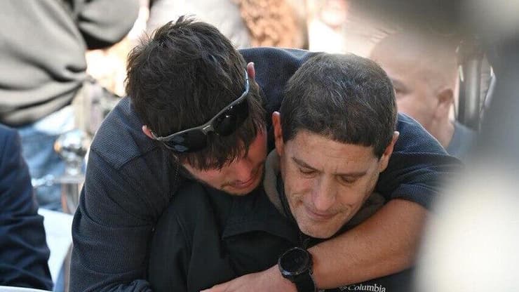 הלווייתו של עודד ליפשיץ בקיבוץ ניר עוז