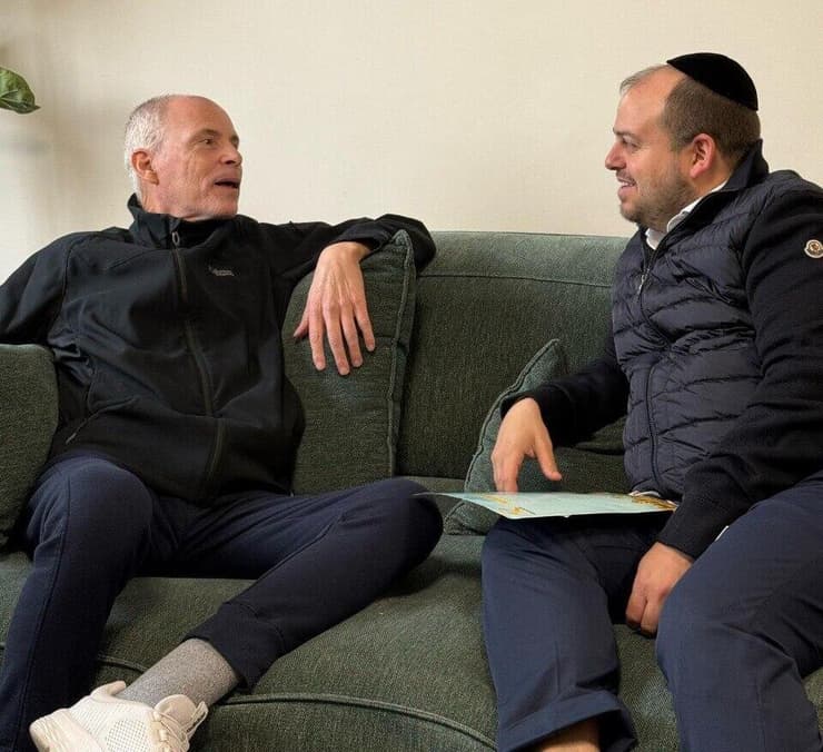 קית' סיגל ושי גראוכר