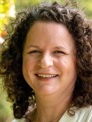 רונית אפלבאום