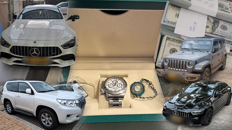רכבי ושעוני יוקרה שנמצאו ברשות אנשי אבו לטיף בעבר (צילום: דוברות המשטרה ) הרכבים והציוד שהוחרמו