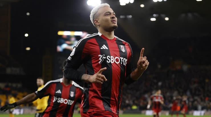 רודריגו מוניז חוגג