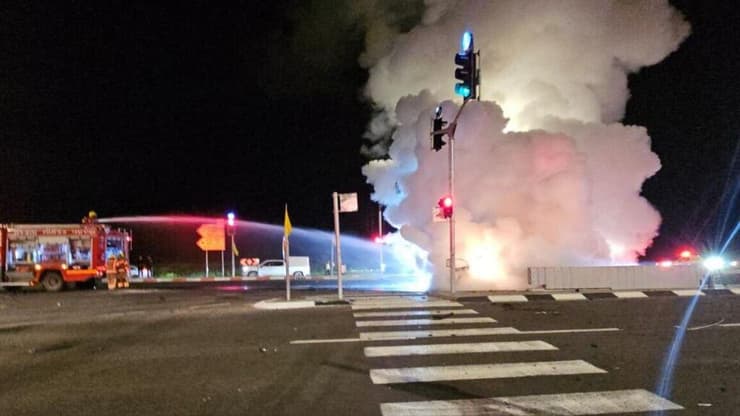 זירת פיצוץ הרכב בכביש 34 סמוך לשדרות