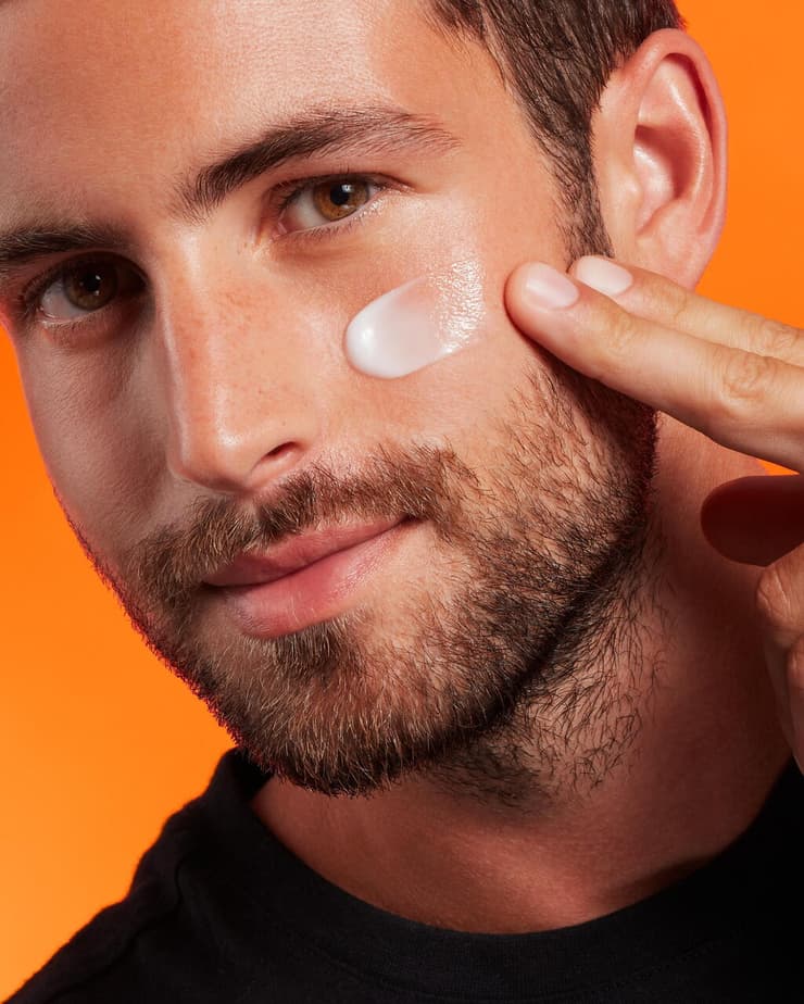 השוק למוצרי טיפוח לגברים בצמיחה, המשקפת שינויים בגישתם לטיפול עצמי (Dorian Huet / L'Oréal Men Expert) Dorian Huet / L'Oréal Men Expert