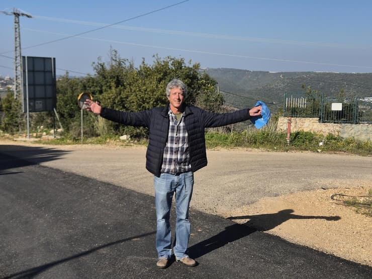 אסף קמר בשתולה