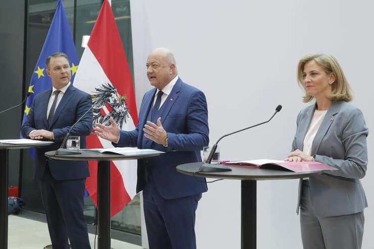 ראשי המפלגות בקואליציה החדשה של אוסטריה