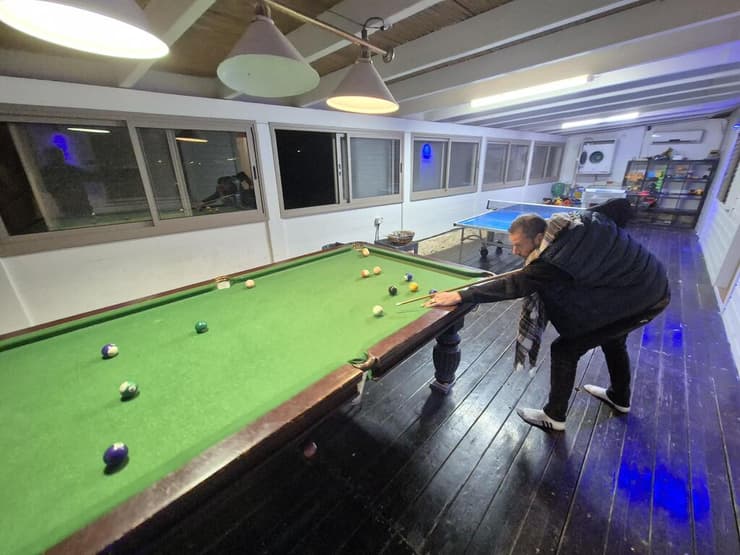 שולחן הביליארד