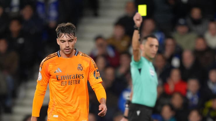 הוחלף במחצית. אסנסיו (צילום: Juan Manuel Serrano Arce/Getty Images) אסנסיו