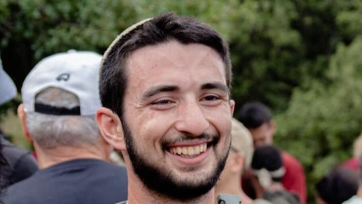 סרן אורי מרדכי שני ז"ל (צילום: דובר צה"ל) סרן אורי מרדכי שני ז"ל