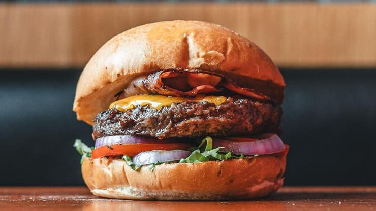 וולפנייטס בתל אביב