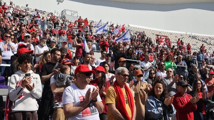  טקס לזכרו של צחי עידן ז"ל באצטדיון בלומפילד