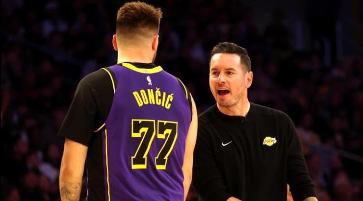 ג'יי ג'יי רדיק ולוקה דנוצ'יץ'