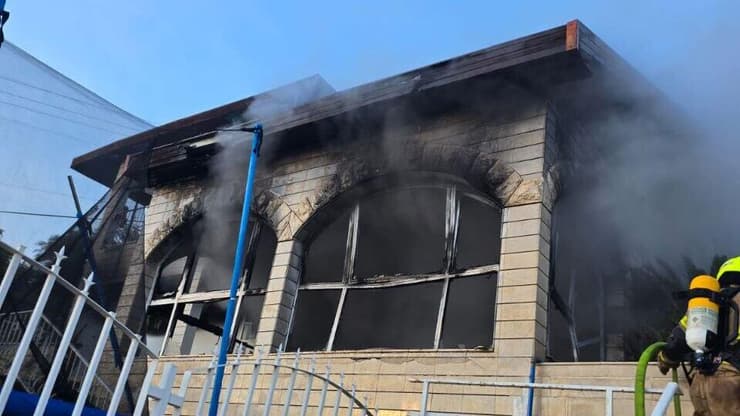 צילום: כבאות והצלה צפון שריפה ברחוב רקפת בטבריה