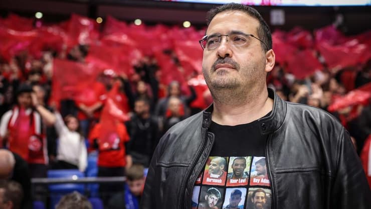 הפועל ת"א שלו קטפה את הכרטיס ליורוליג. ינאי (צילום: עוז מועלם) בעלי הפועל ת"א עופר ינאי