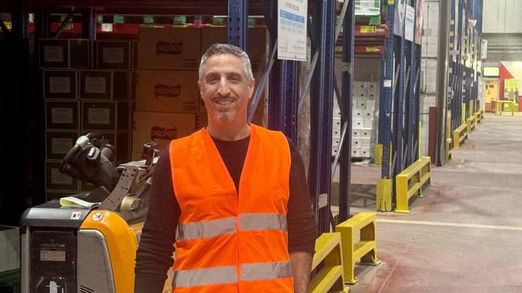 אבי כהן מנהל מרלו"ג עכו בשטראוס