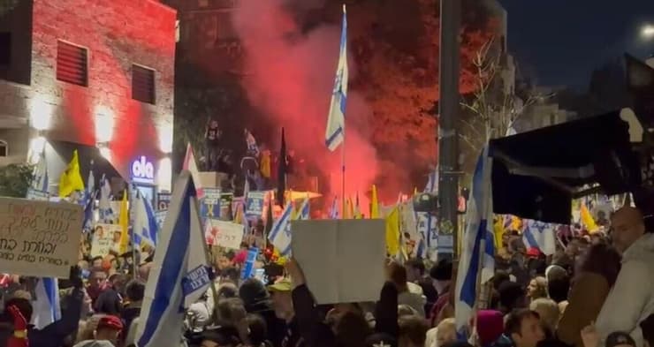 מפגינים נגד הממשלה ברח' עזה בירושלים