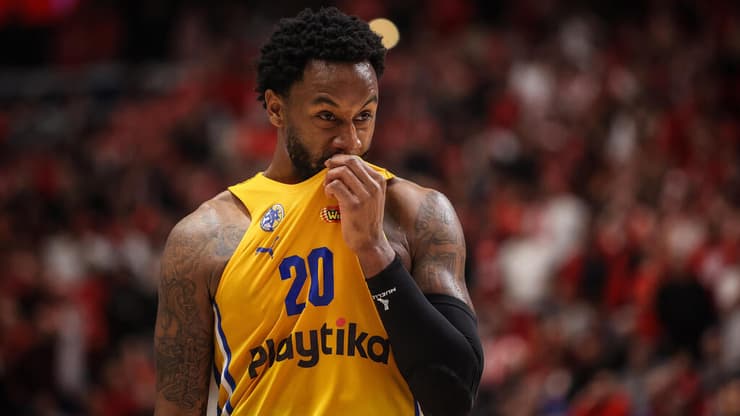 שחקן מכבי ת"א ליוואי רנדולף