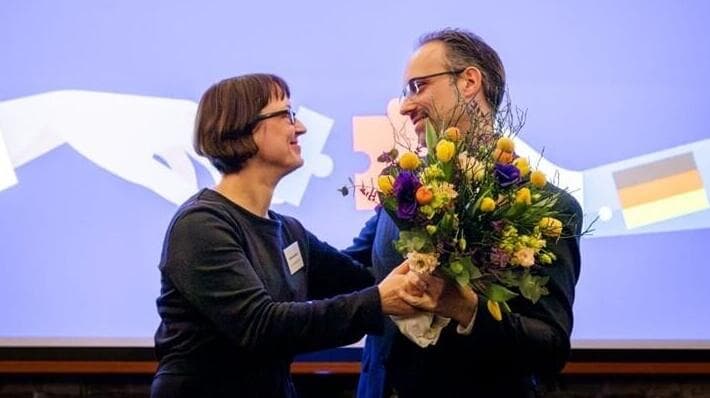 פרופ' רן בליצר קיבל אות כבוד מאוניברסיטת שאריטה בגרמניה (צילום: Andrea Vollmer) פרופ' רן בליצר קיבל אות כבוד מאוניברסיטת שאריטה בגרמניה