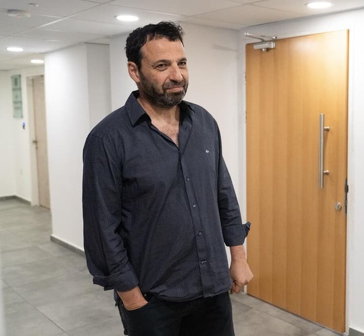 רביב דרוקר. כשם שקיבלת שכר על הדרישה, כך תקבל שכר על הפרישה (צילום: שלו שלום) רביב דרוקר