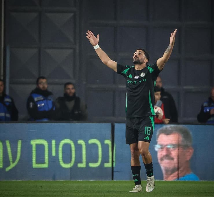 שחקן מכבי חיפה קני סייף