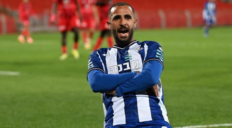 אליאן רוחאנא חוגג