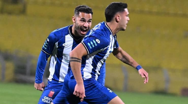 נועם שחר חוגג