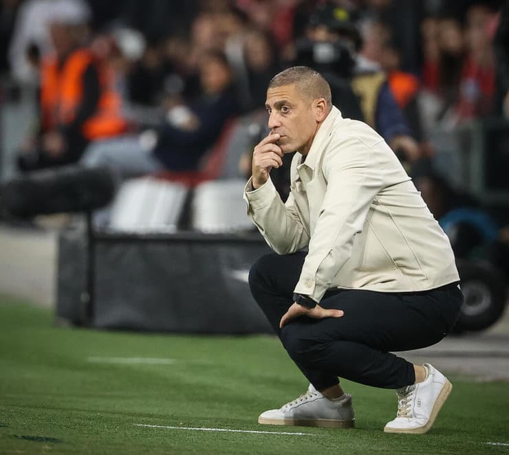 פתאום הפער עומדת על חמש נקודות. רן קוז'וך (צילום: עוז מועלם) מאמן הפועל באר-שבע רן קוז'וך