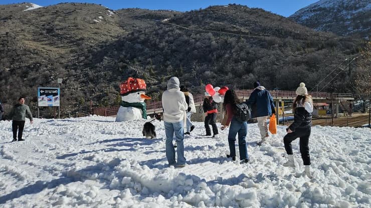 אתר החרמון, הבוקר