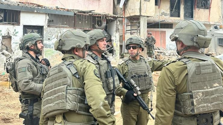 צילום: דובר צה"ל ביקורו של הרמטכ"ל הנכנס, אלוף אייל זמיר, בכלל גזרות הלחימה השונות