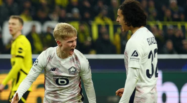 האקון ארנר הארלדסון מאושר