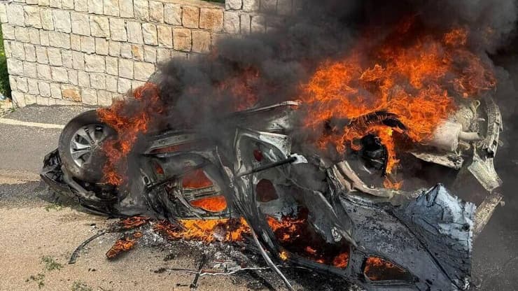 הרכב שהותקף באזור צור כטב"מ ישראלי תקף רכב באזור צור בלבנון