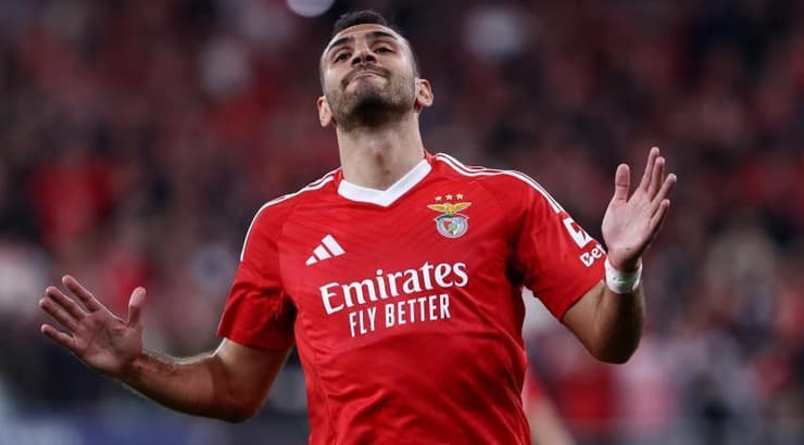 ונג'ליס פבלידיס