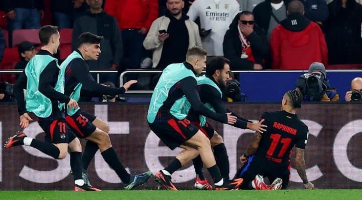 שחקני ברצלונה בטירוף עם ראפיניה