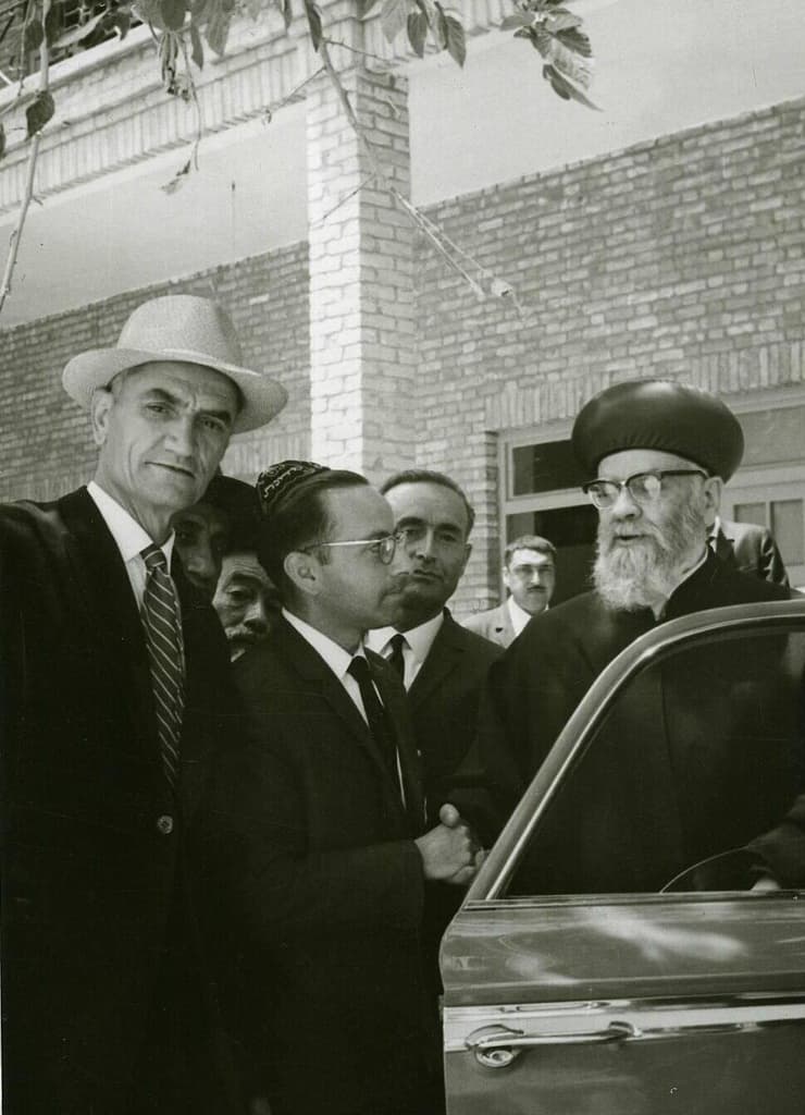 הרב יצחק ניסים באיראן