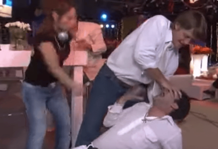 מתוך "טלנובלה בע"מ