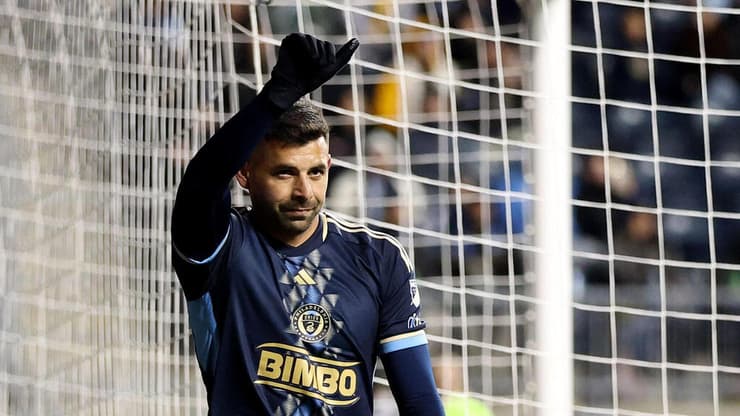 כבוד גדול. בריבו (צילום: Emilee Chinn / GETTY IMAGES NORTH AMERICA / AFP) בריבו