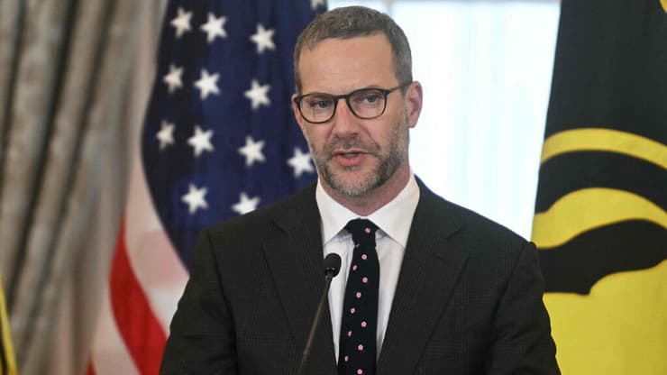 אדם בוהלר (צילום: Jim WATSON / AFP) אדם בוהלר