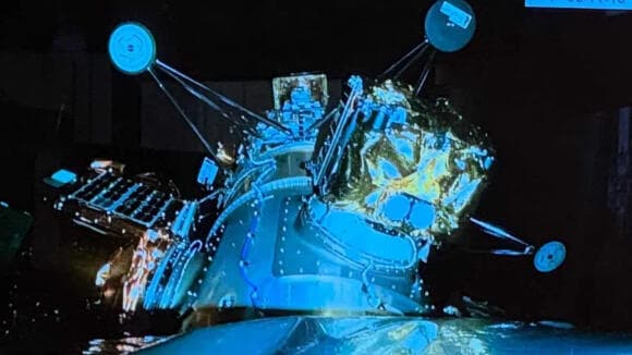 התקווה דועכת, האסטרואידים המתכתיים ימשיכו לחכות. החללית אודין מוכנה לשחרור מטיל פלקון 9, סמוך לנחת הירח אתנה של Intuitive Machines (מקור: AstroForge/SpaceX) התקווה דועכת, האסטרואידים המתכתיים ימשיכו לחכות. החללית אודין מוכנה לשחרור מטיל פלקון 9, סמוך לנחת הירח אתנה של Intuitive Machines