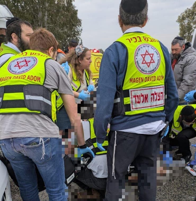 זירת תאונת הדרכים בכביש 465 בסמוך ליער קולה