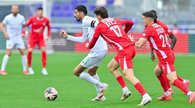 מוסטפא שיח יוסף מול ארי כהן ולירן רוטמן (חגי מיכאלי) מוסטפא שיח יוסף מול ארי כהן ולירן רוטמן