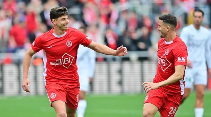 סתיו טוריאל חוגג (חגי מיכאלי) סתיו טוריאל חוגג