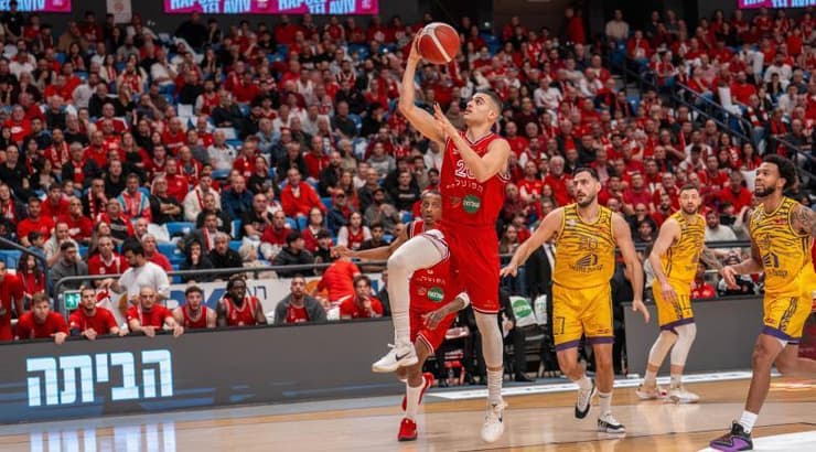 ים מדר בדרך לטבעת (רועי כפיר) ים מדר בדרך לטבעת