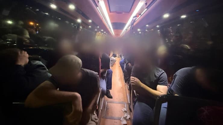 תמונת החשודים לאחר המעצר