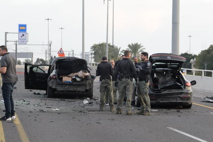 זירת הפיצוץ ברכב בנתיבי איילון